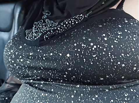 Jamdown26 - The car wash attendant cleaned my car and jerked off in my panty in the parking lot (kinky hijab BBW SSBBW POV)
